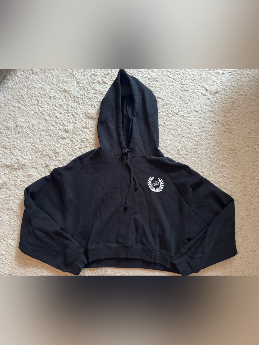 Victoria’s Secret PINK crop hoodie